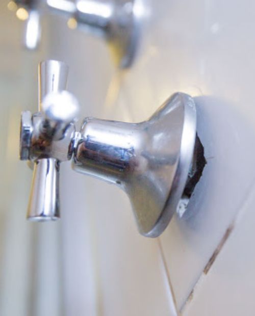 Shower-tap-leak